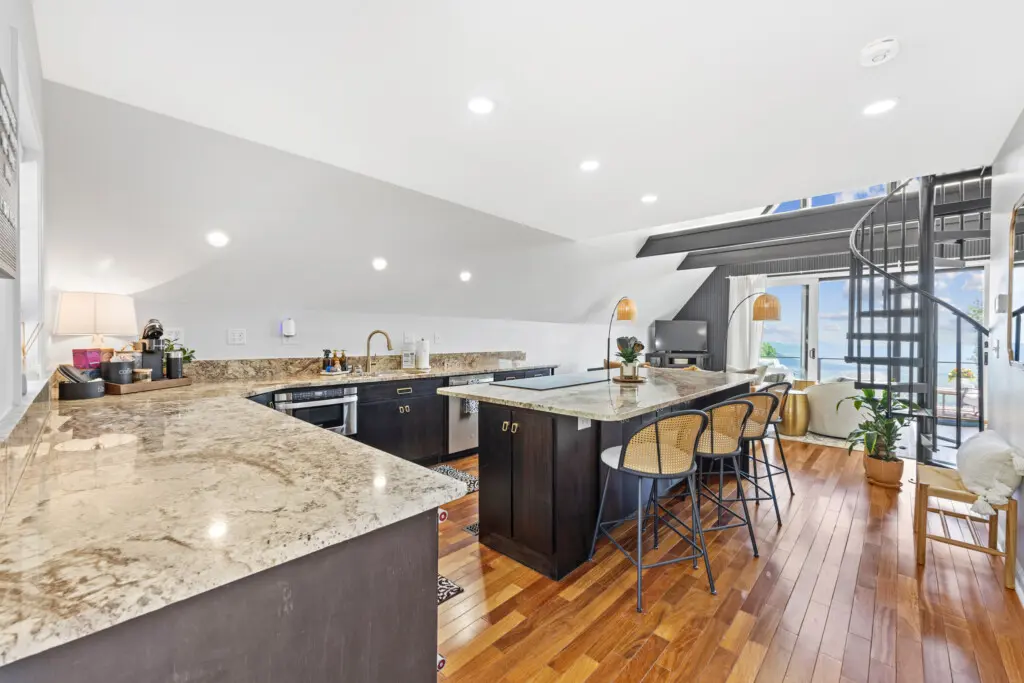 03c2ea8d 7003 4910 9e77 8dbae16d29c1.jpg