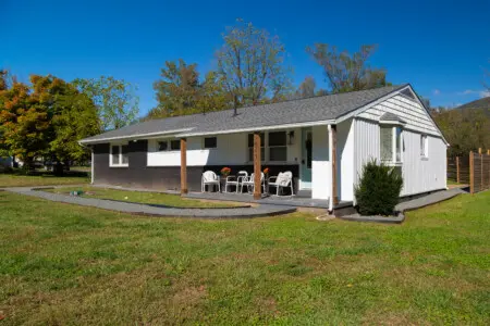 2563 Rockfish Valley Rd 6