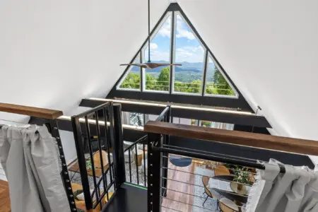 c6f3e856 6158 4832 a302 a9c4a6121f24.jpg