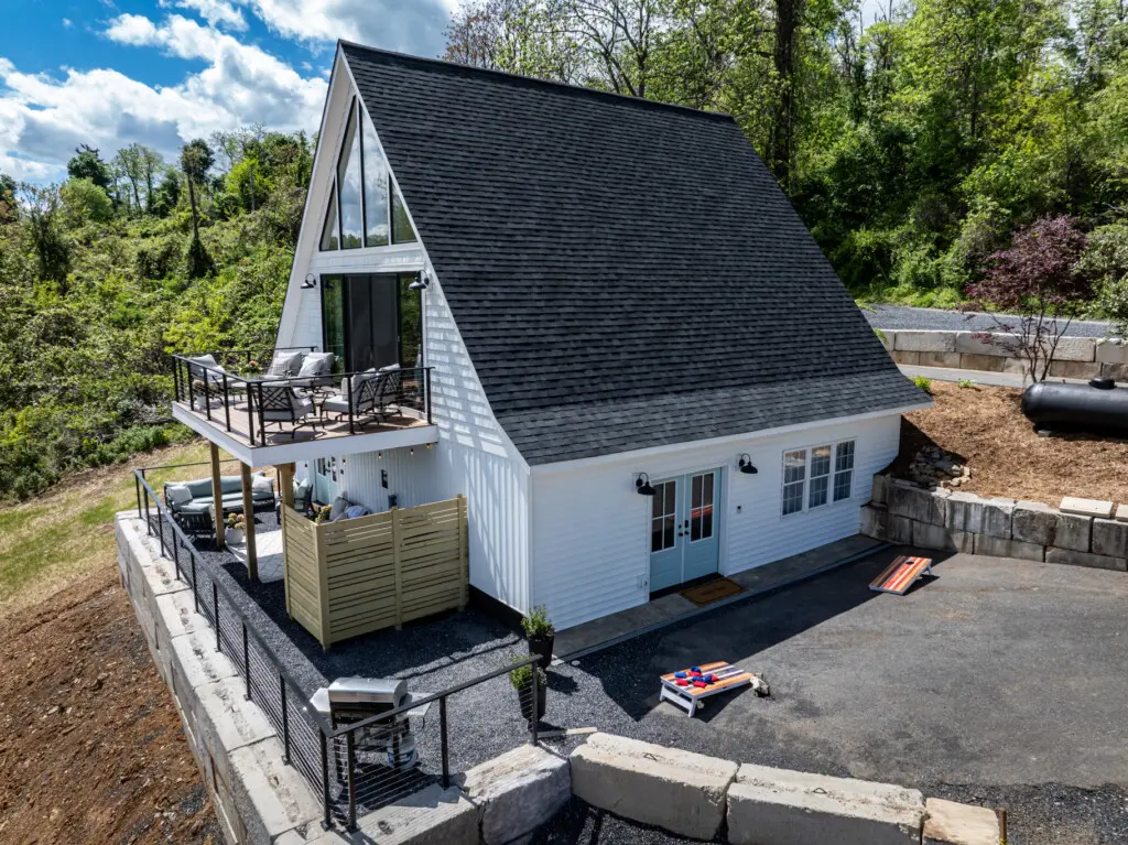 f2f5a95a 986c 4f0f b8dd f18bc0b4d525.jpg