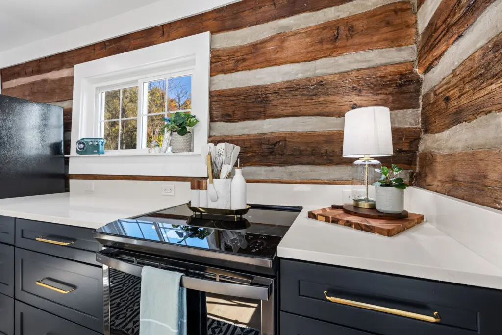 1797c1f4 b4a5 401a 9f23 65e84d33430c