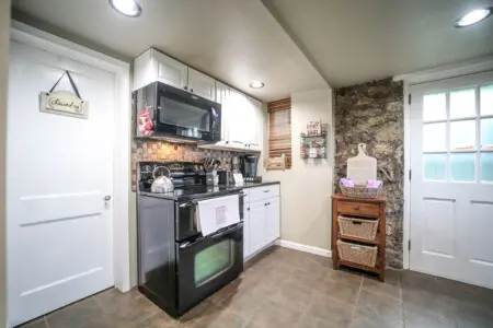 23b0598a b581 41b8 92ca fc62c14e2a0f