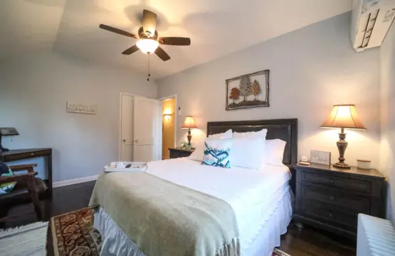 cdf608d1 c800 4873 87ec f0dae4e9042a