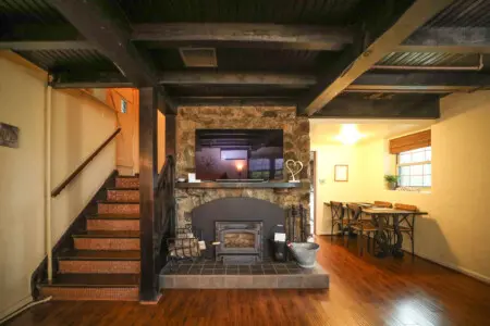 d7cdb410 36ed 4a07 a06d 28f618019893