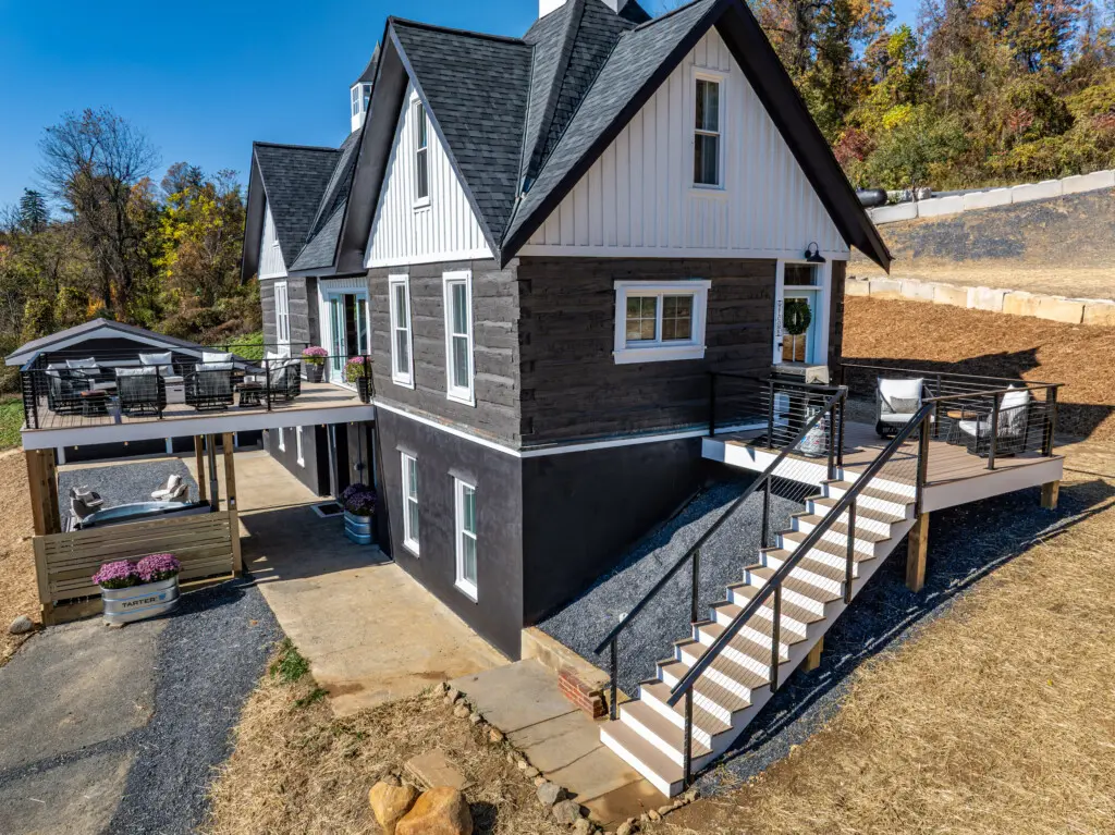 e3c4f5fa 506d 4733 b9ac 571dad11850c