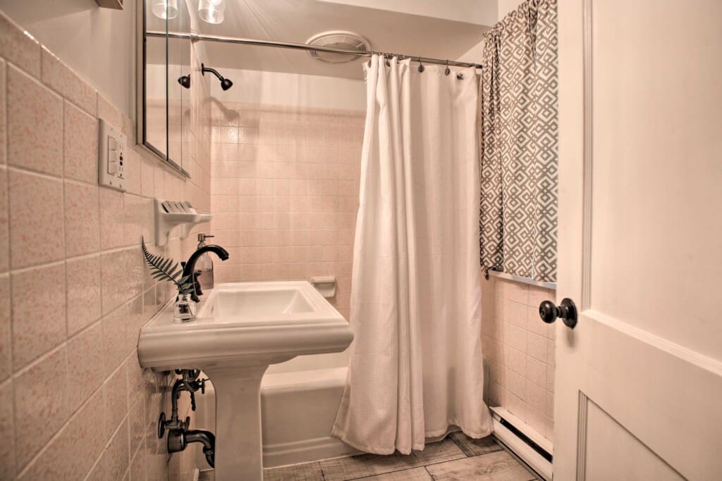 6ce97123 e314 4bcb ac5a c3752a563a54.jpg